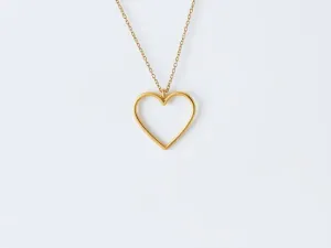Złote łańcuszki z serduszkiem